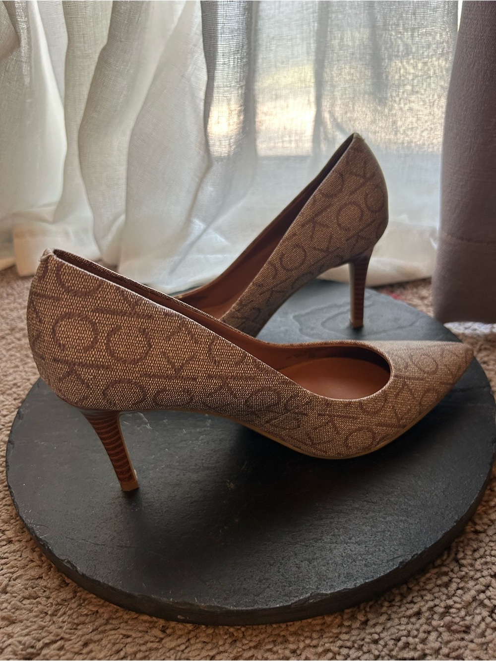 Calvin Klein Brown Logo-Print Mid Heel Pumps